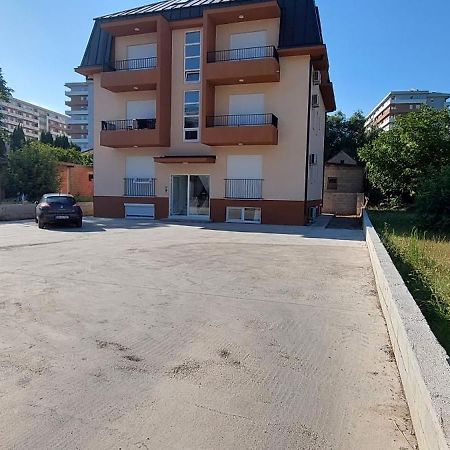 Biser Apartmani Podgorica Exteriör bild